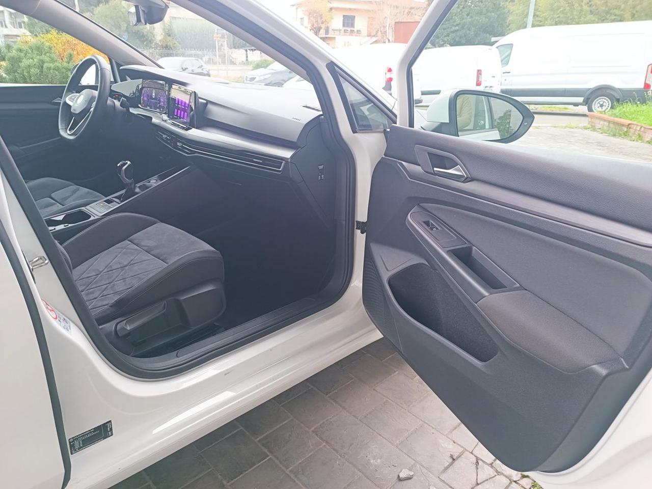 VOLKSWAGEN Golf 2.0 TDI SCR Style - 15