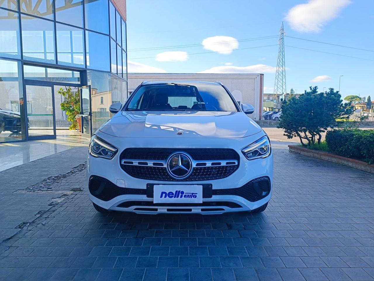 MERCEDES-BENZ GLA 180 d Automatic Business Extra - 16
