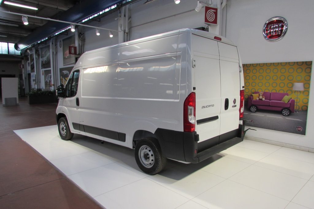 FIAT Ducato 35 2.2 Mjt 140CV MH2 Furgone KM.ZERO - 3