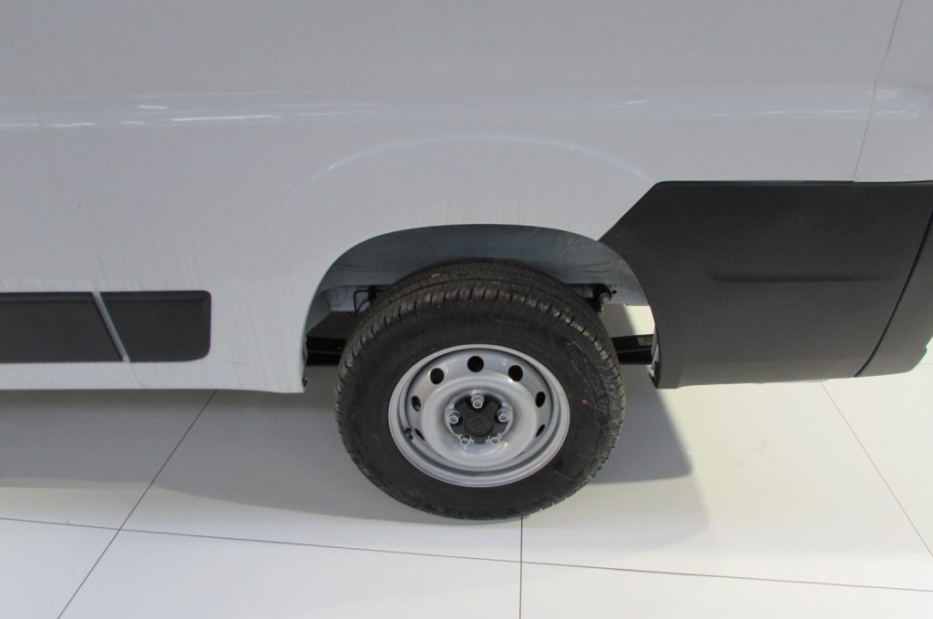 FIAT Ducato 35 2.2 Mjt 140CV MH2 Furgone KM.ZERO - 4