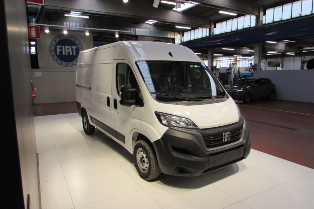 FIAT Ducato 35 2.2 Mjt 140CV MH2 Furgone KM.ZERO - 2