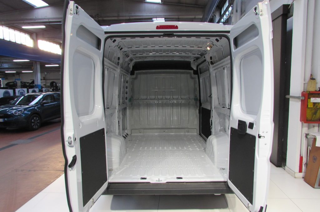 FIAT Ducato 35 2.2 Mjt 140CV MH2 Furgone KM.ZERO - 13