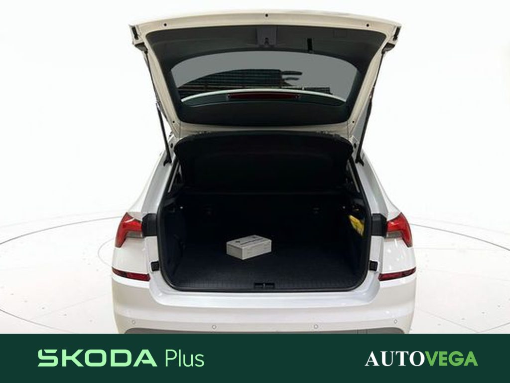 SKODA Kamiq 1.0 g-tec ambition 90cv - 9
