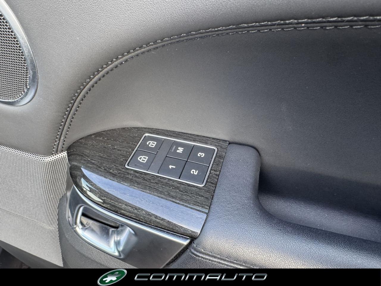 LAND ROVER Range Rover Sport 3.0D l6 249 CV HSE Dynamic Stealth - 32