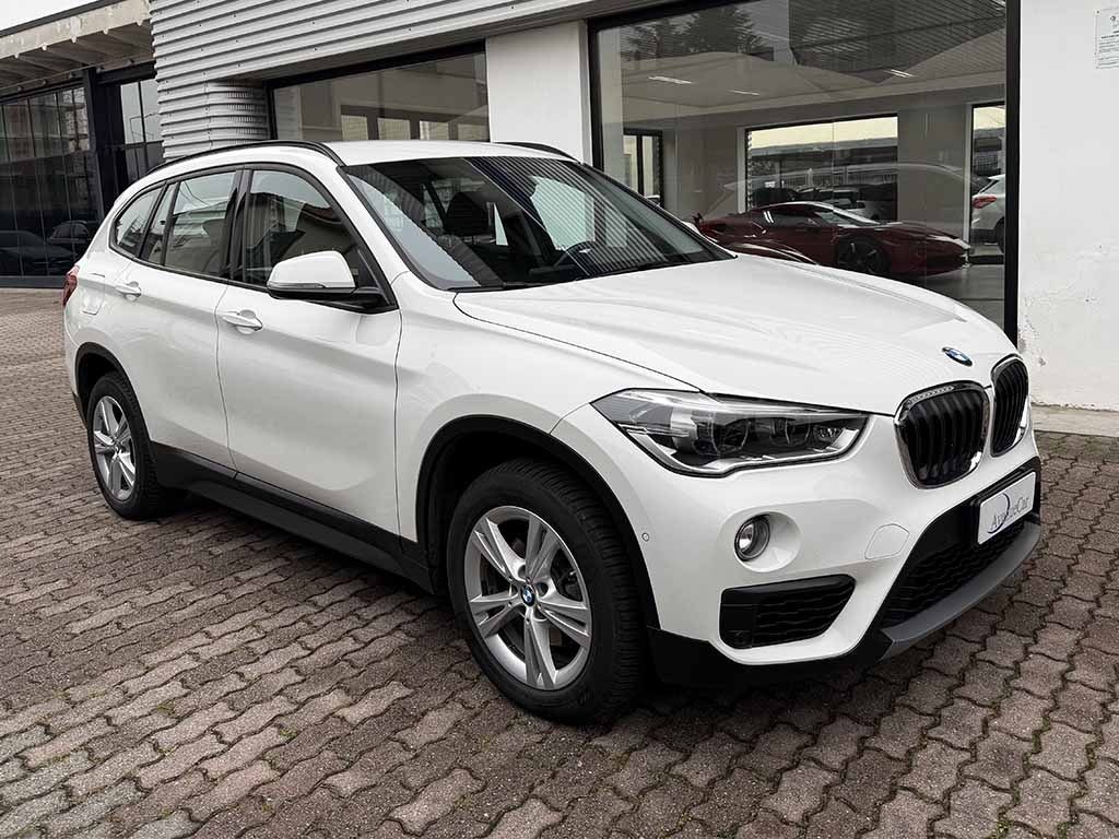 BMW X1 sdrive 18d AUTOMATICA NAVIGATORE PREZZO REALE - 3