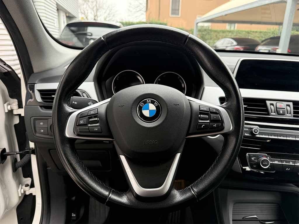 BMW X1 sdrive 18d AUTOMATICA NAVIGATORE PREZZO REALE - 13