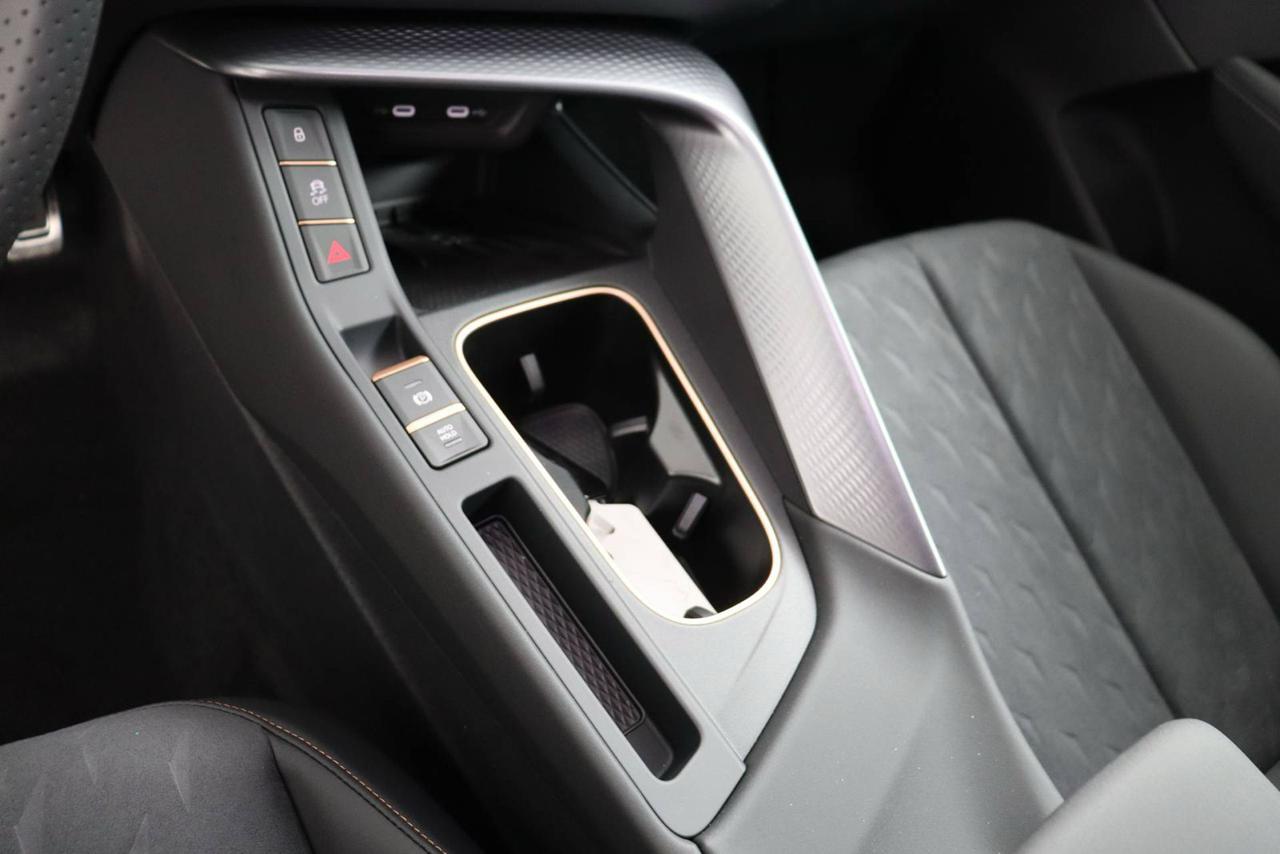 CUPRA Terramar 1.5 e-Hybrid TSI DSG - 6