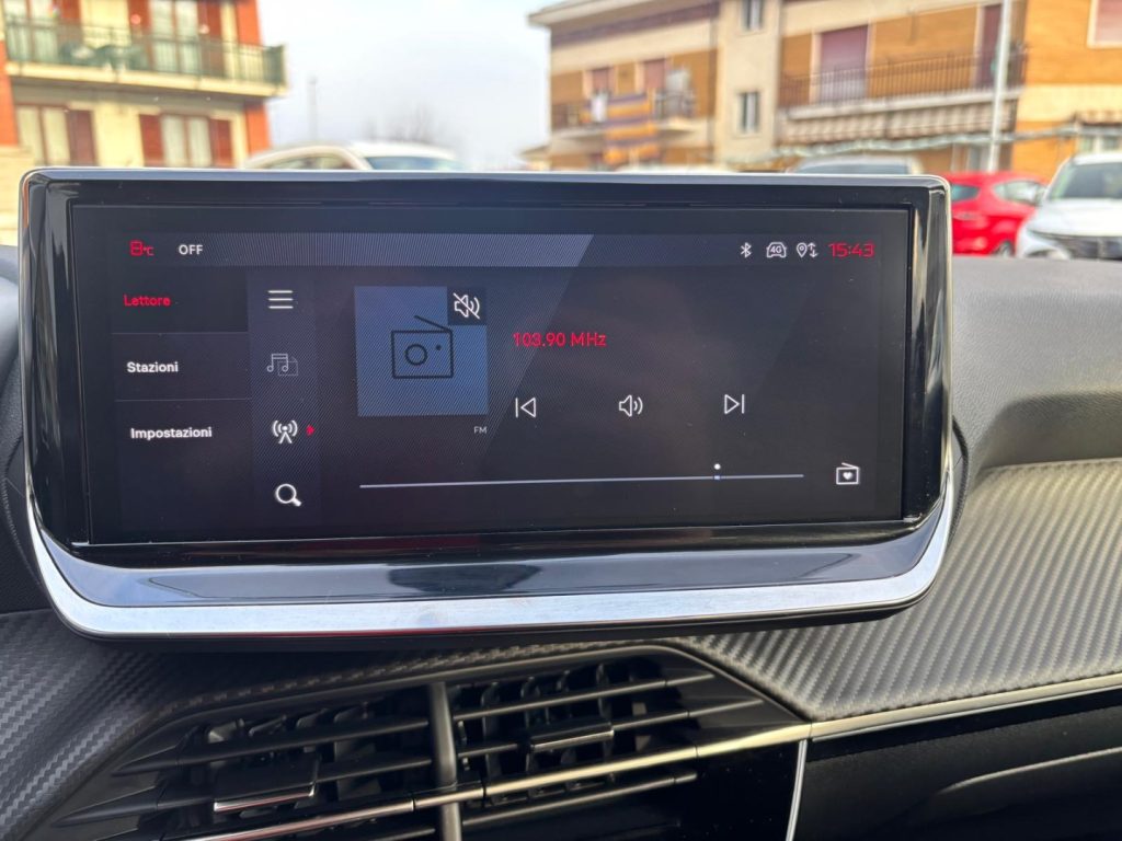 PEUGEOT 208 101cv 5 porte Allure - 19