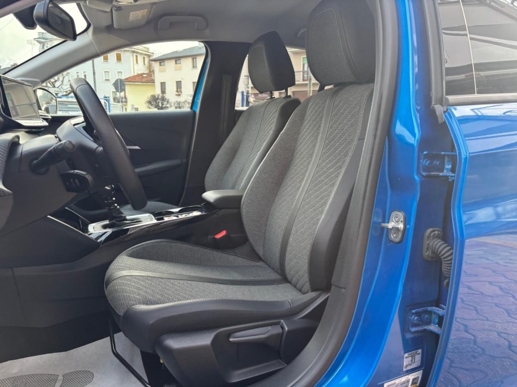 PEUGEOT 208 101cv 5 porte Allure - 7