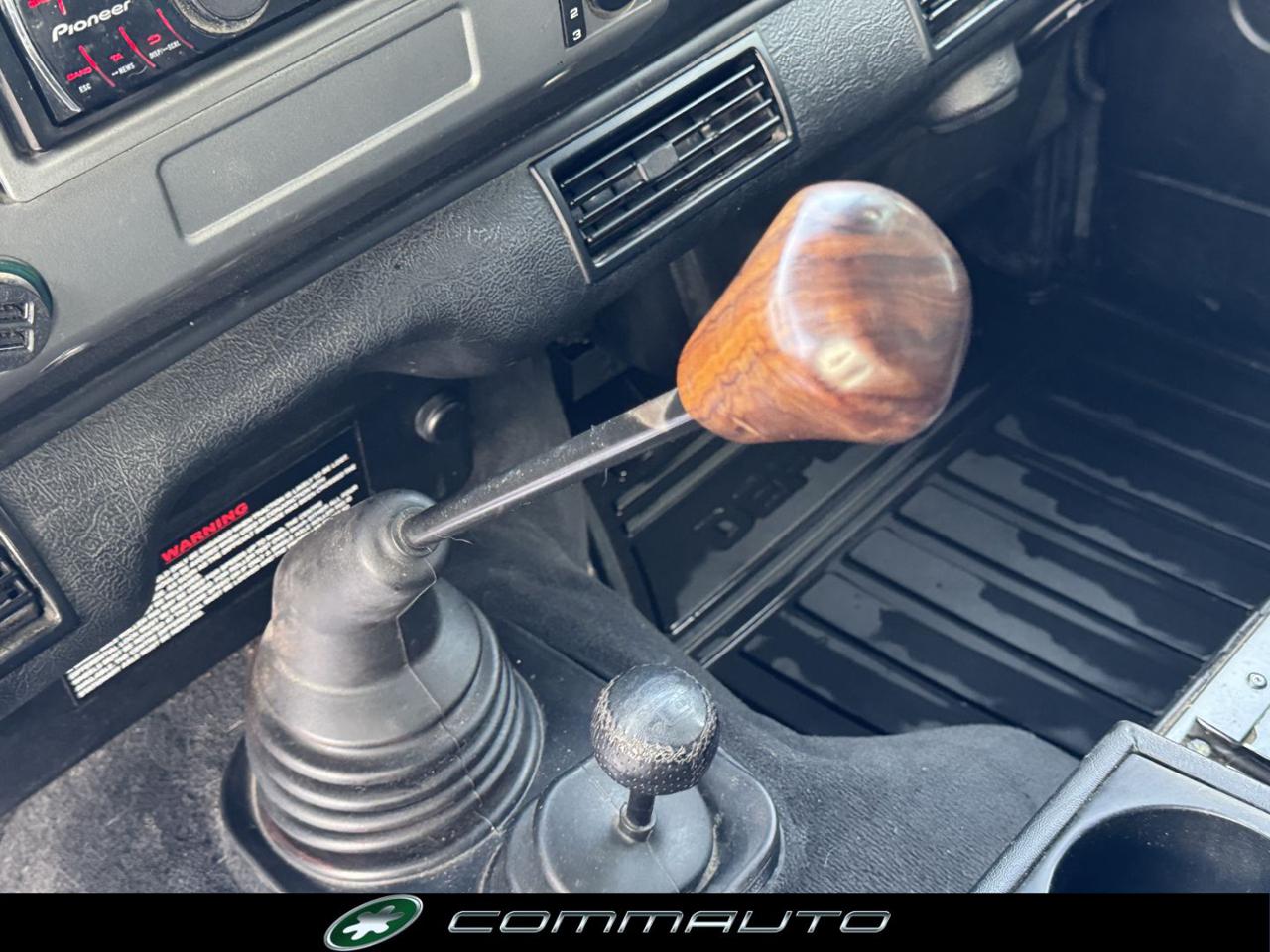 LAND ROVER Defender 110 2.5 Td5 cat S.W. SE - 15