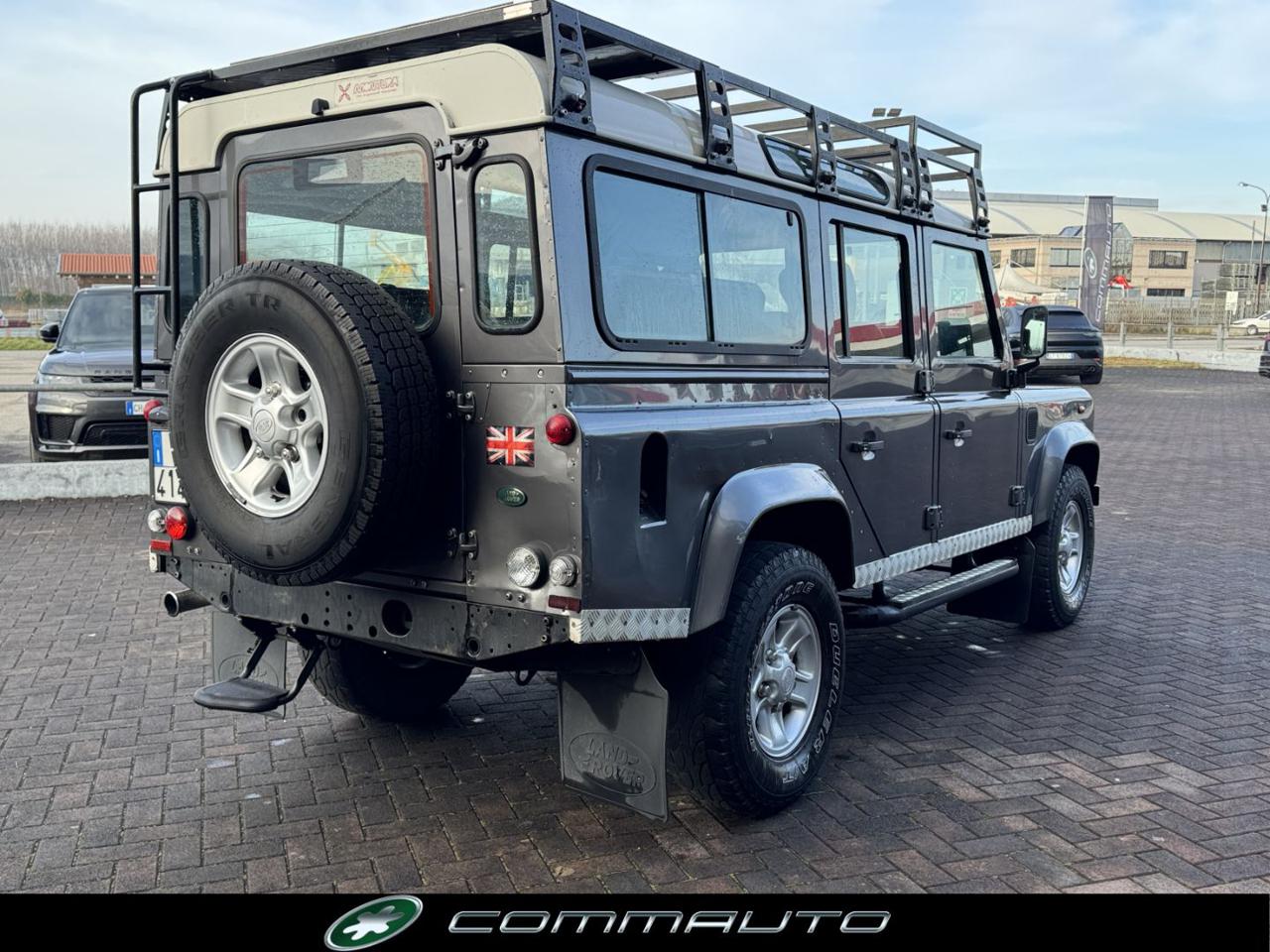 LAND ROVER Defender 110 2.5 Td5 cat S.W. SE - 4