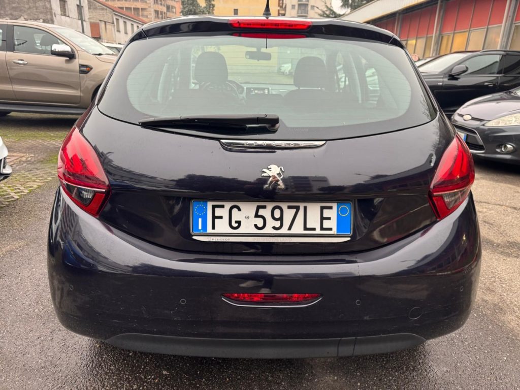 PEUGEOT 208 1° serie PureTech 82 5 porte Allure - 7