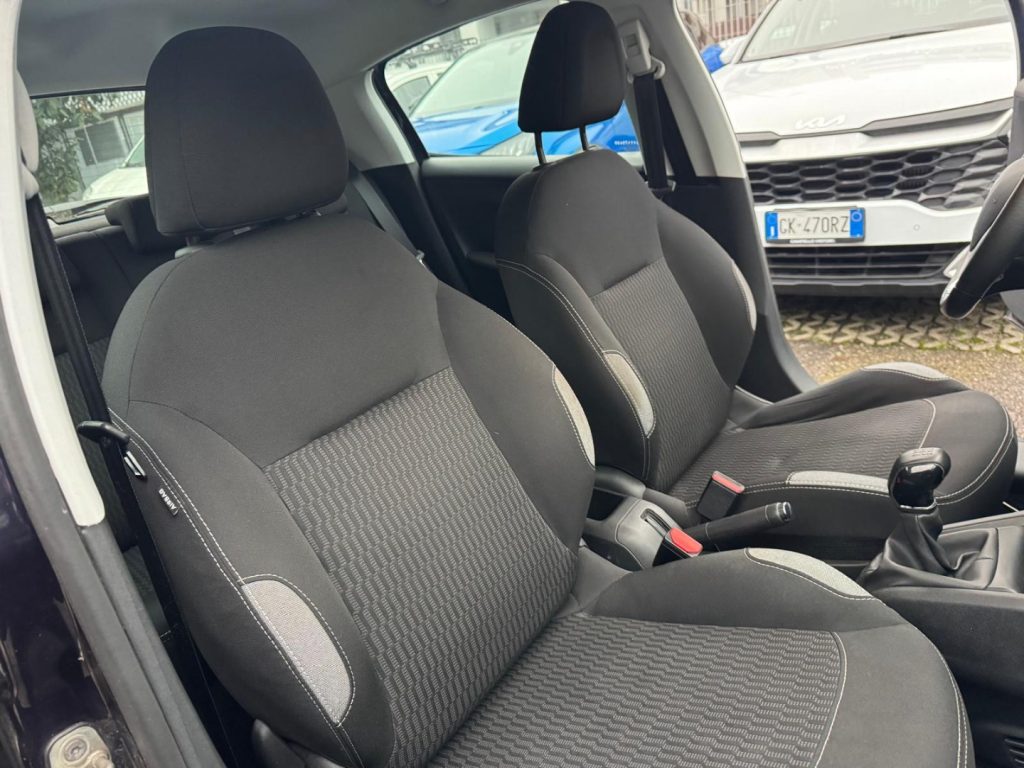 PEUGEOT 208 1° serie PureTech 82 5 porte Allure - 10