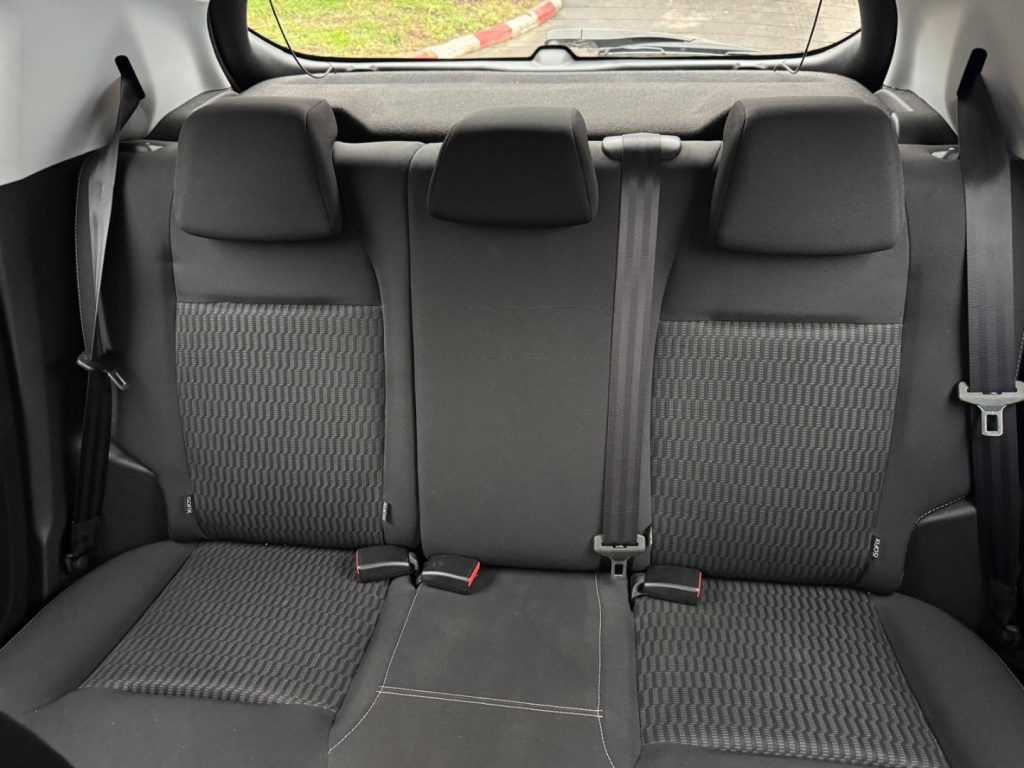 PEUGEOT 208 1° serie PureTech 82 5 porte Allure - 15