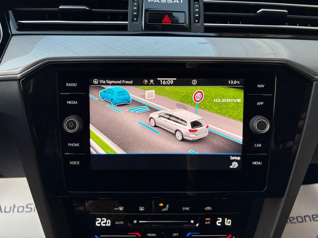 VOLKSWAGEN Passat Variant 2.0 TDI 150 CV EVO DSG Business - 18