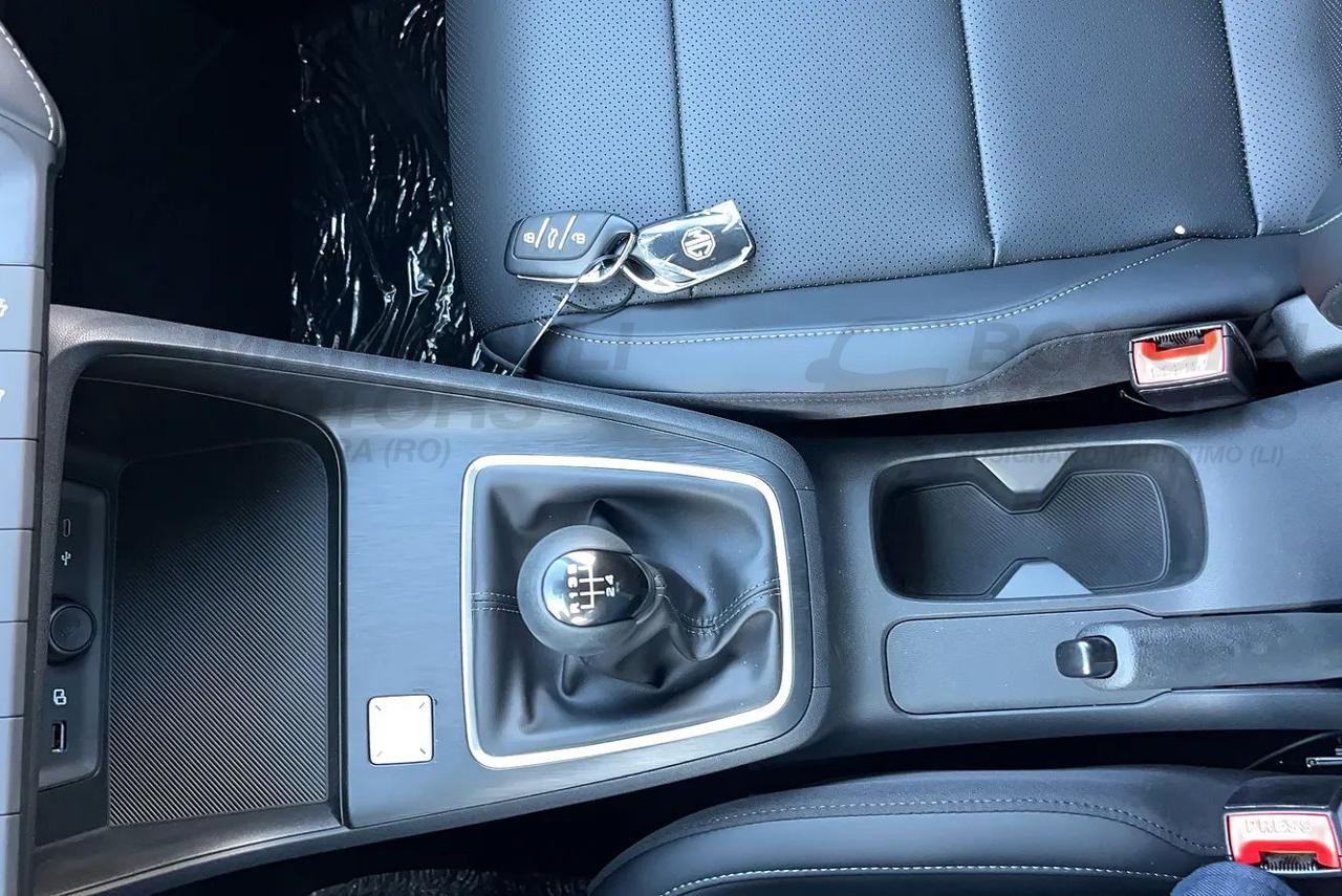 MG ZS 1.5 COMFORT - 13