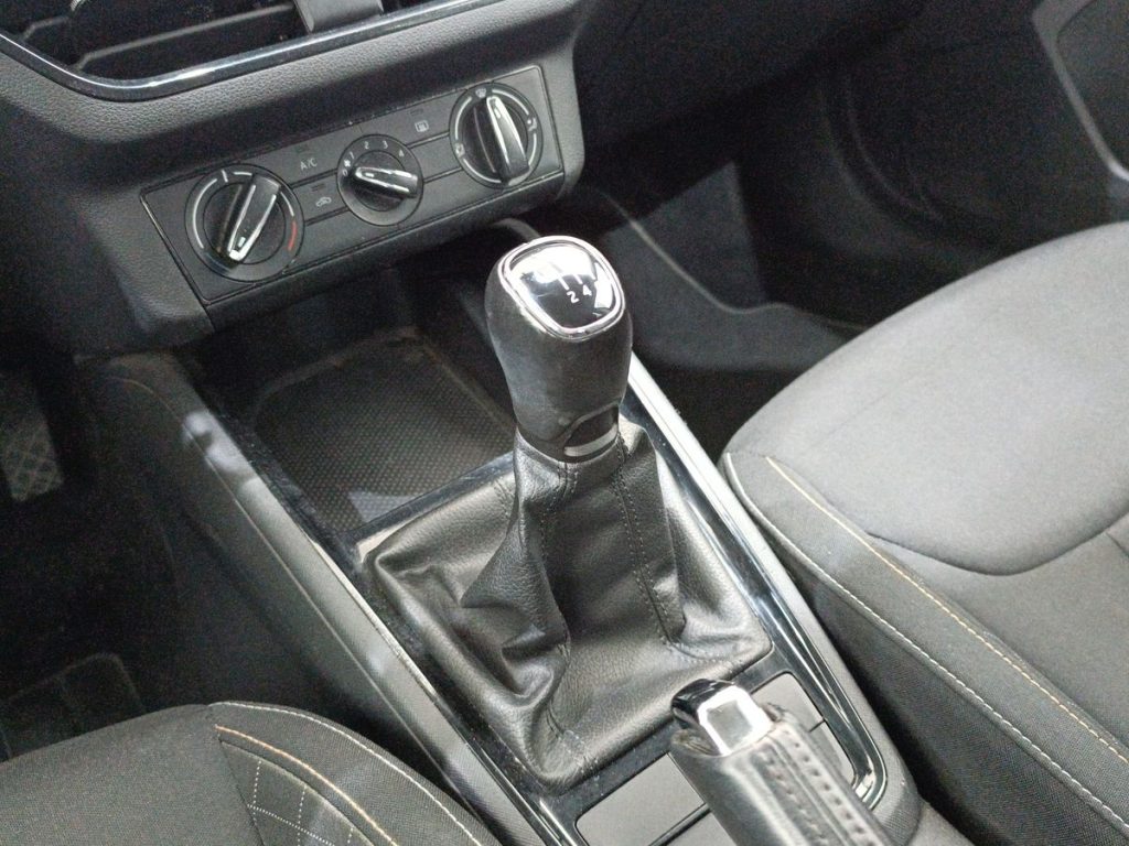 SKODA Kamiq 1.0 G-Tec Ambition - 8