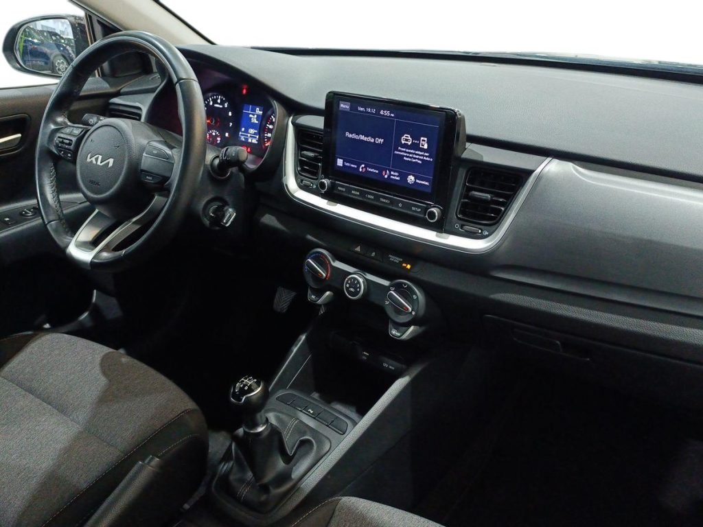 KIA Stonic 1.2 DPI Urban - 9
