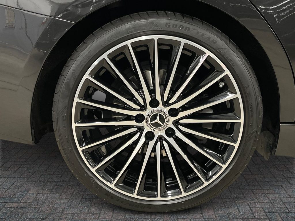 MERCEDES-BENZ C 220 d 4Matic Mild hybrid Premium - 8