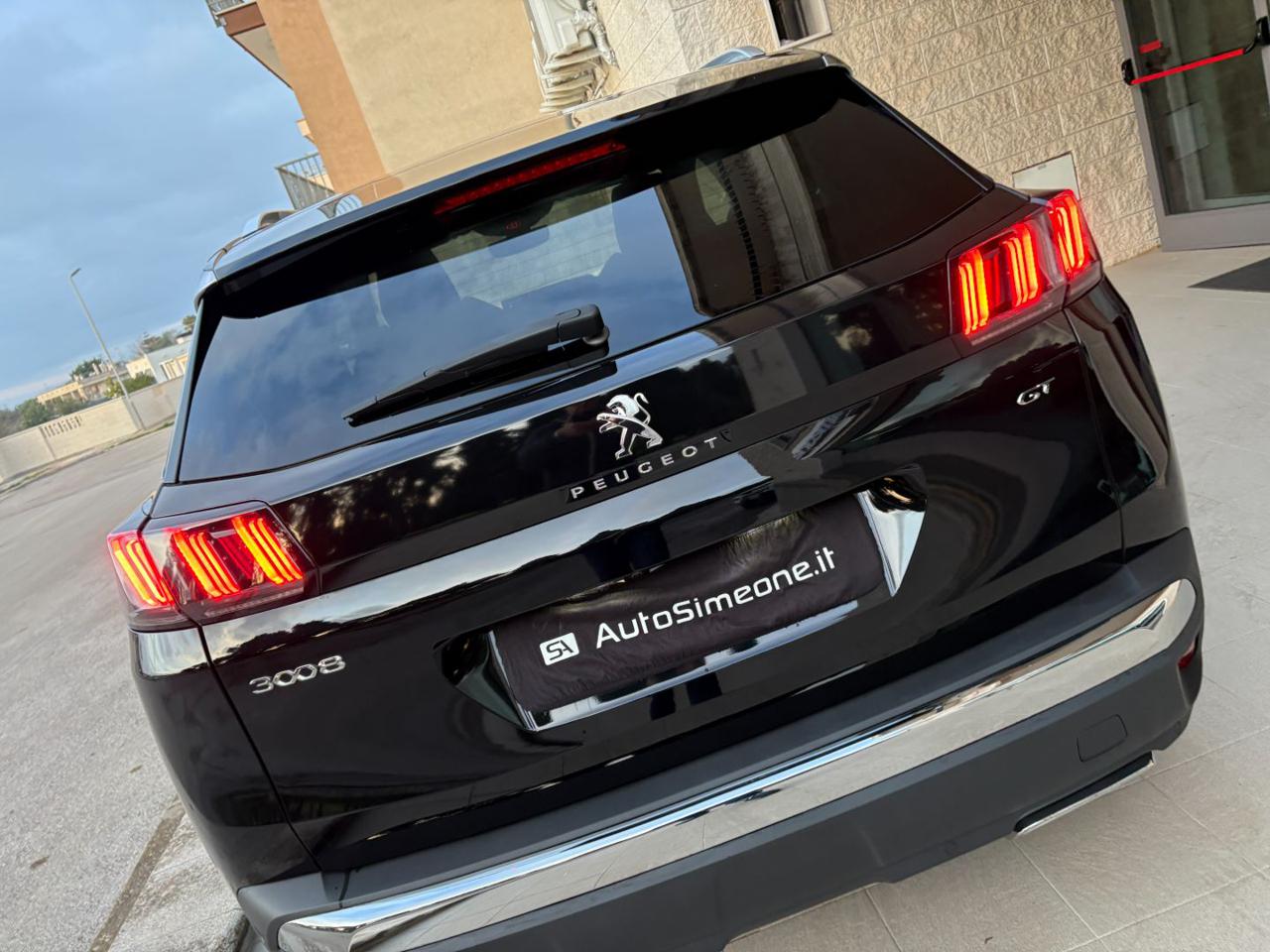 PEUGEOT 3008 1.5 BlueHDi 130 S&S EAT8 GT TETTO APR/PAN - 34