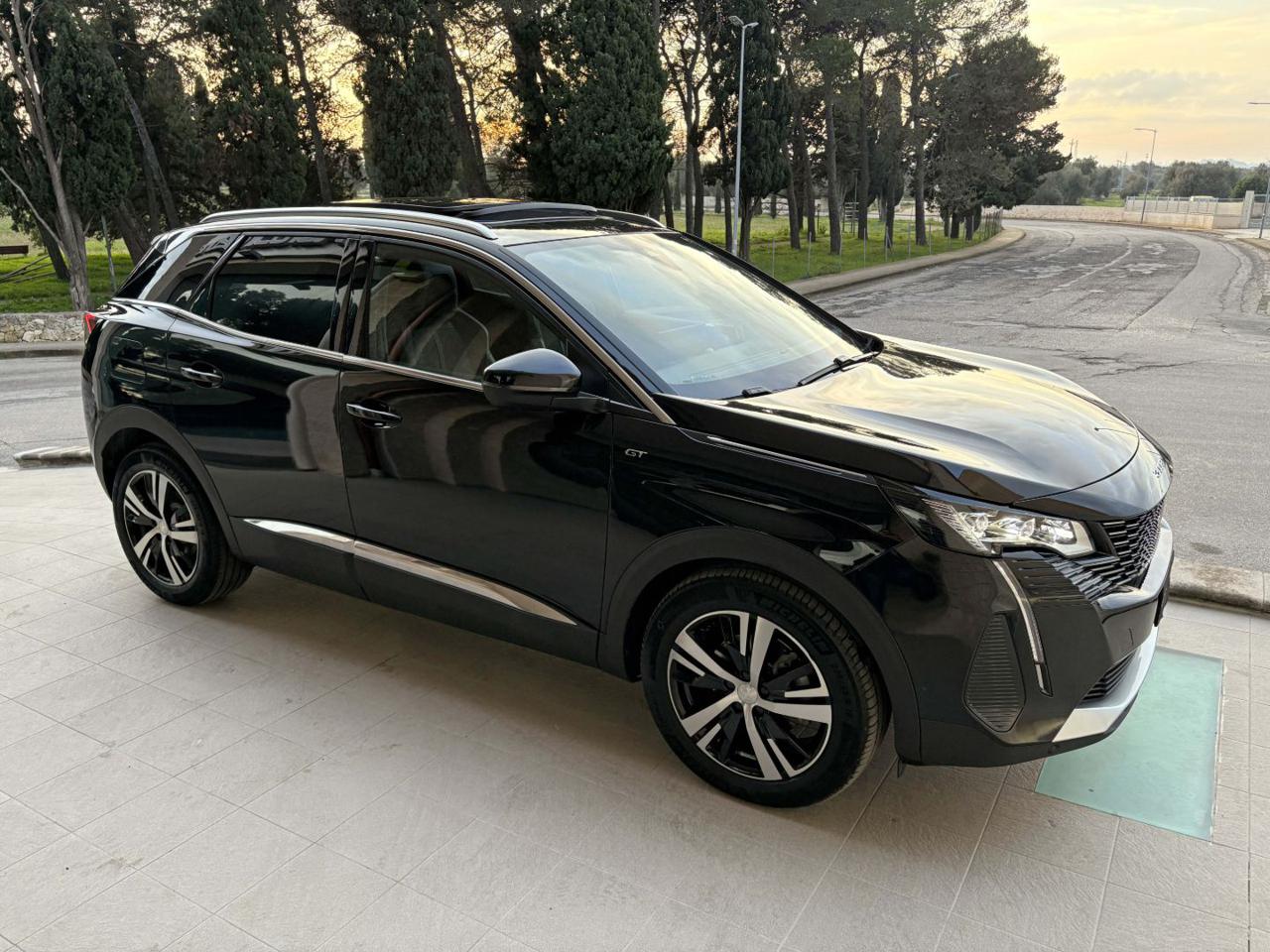 PEUGEOT 3008 1.5 BlueHDi 130 S&S EAT8 GT TETTO APR/PAN - 3