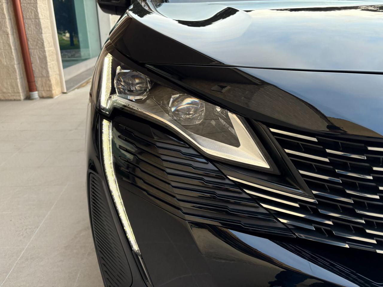 PEUGEOT 3008 1.5 BlueHDi 130 S&S EAT8 GT TETTO APR/PAN - 31