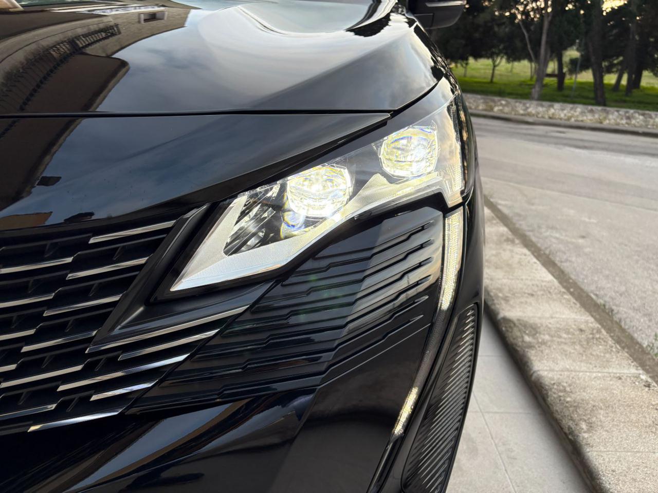 PEUGEOT 3008 1.5 BlueHDi 130 S&S EAT8 GT TETTO APR/PAN - 32