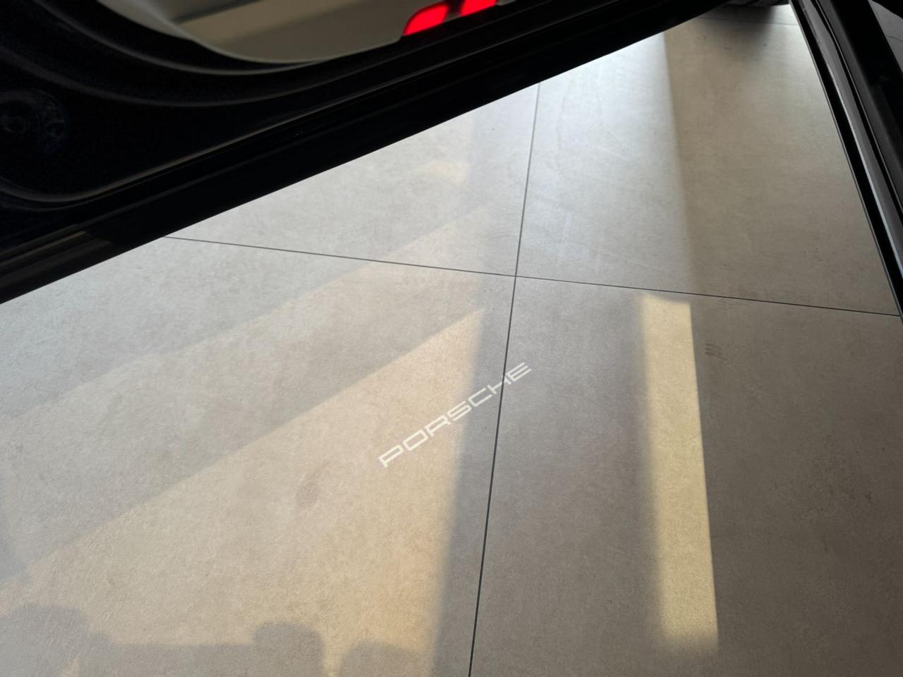 PORSCHE Cayenne Coupé 3.0 V6 Platinum Edition (66.900 km-Unipr.) - 45