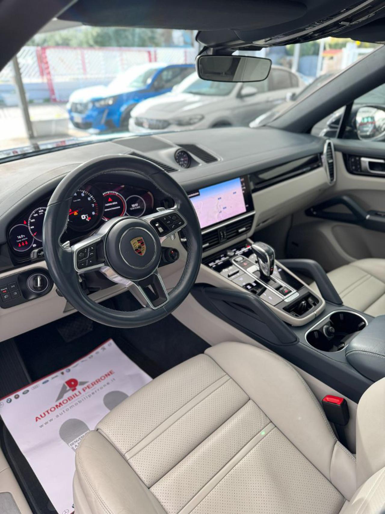 PORSCHE Cayenne Coupé 3.0 V6 Platinum Edition (66.900 km-Unipr.) - 11