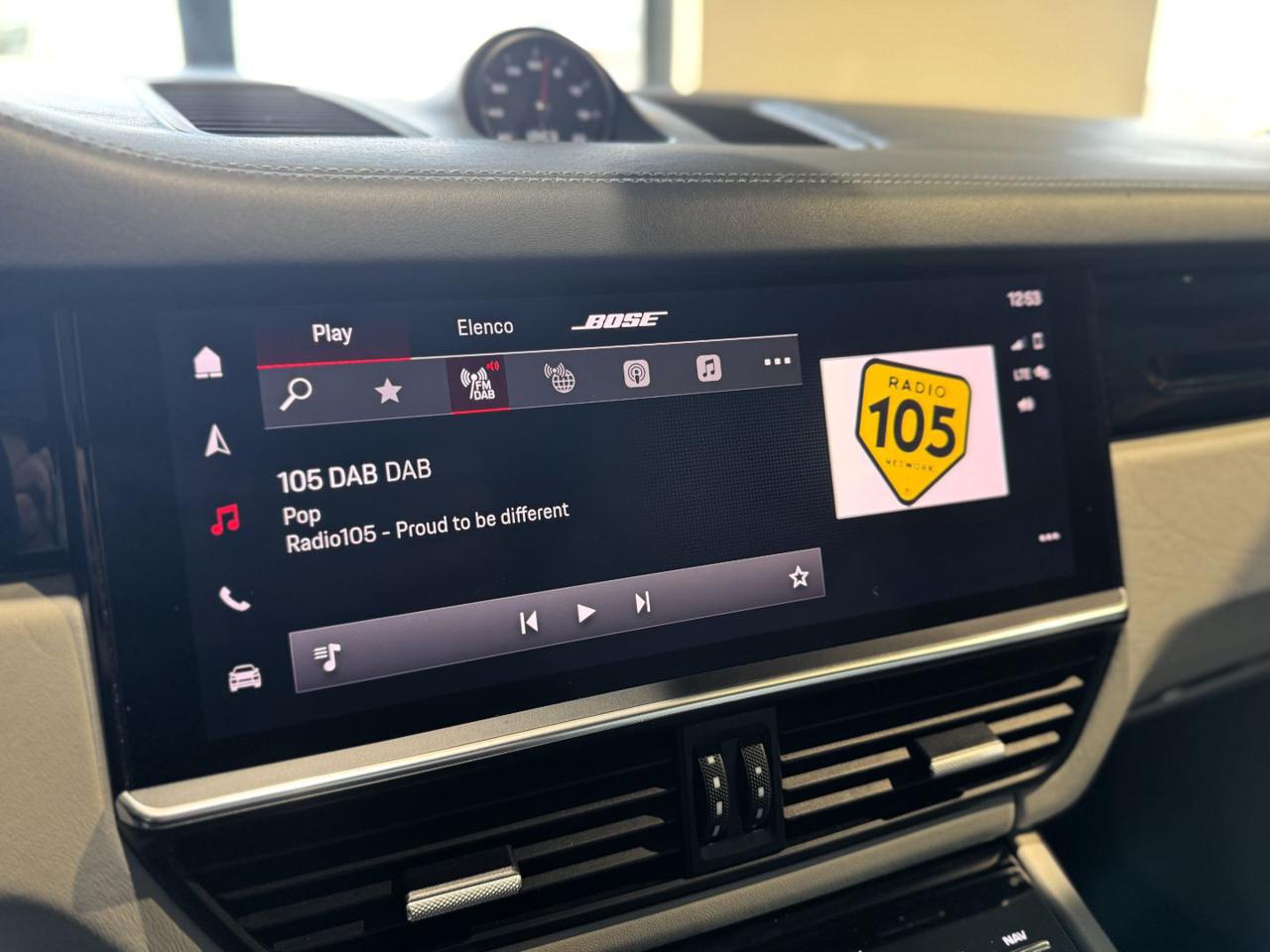 PORSCHE Cayenne Coupé 3.0 V6 Platinum Edition (66.900 km-Unipr.) - 38