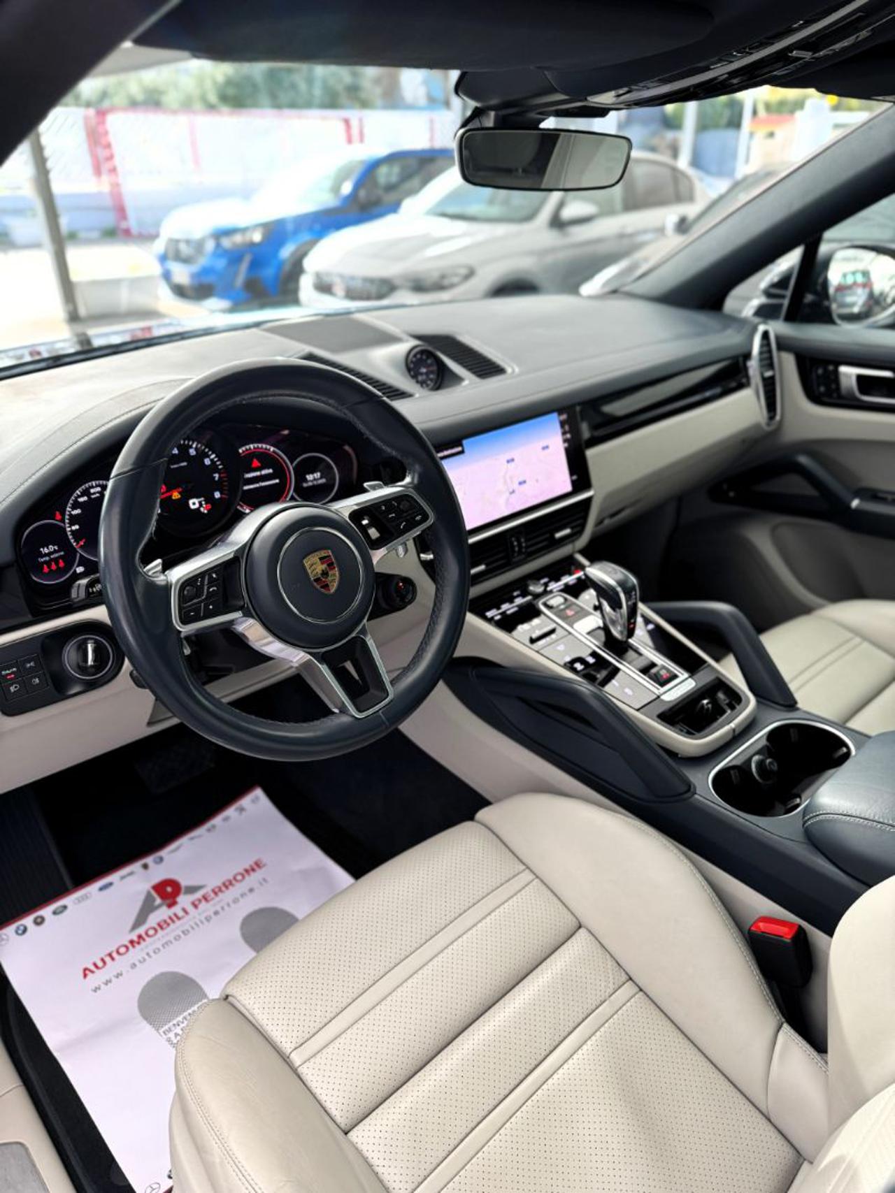 PORSCHE Cayenne Coupé 3.0 V6 Platinum Edition (66.900 km-Unipr.) - 6