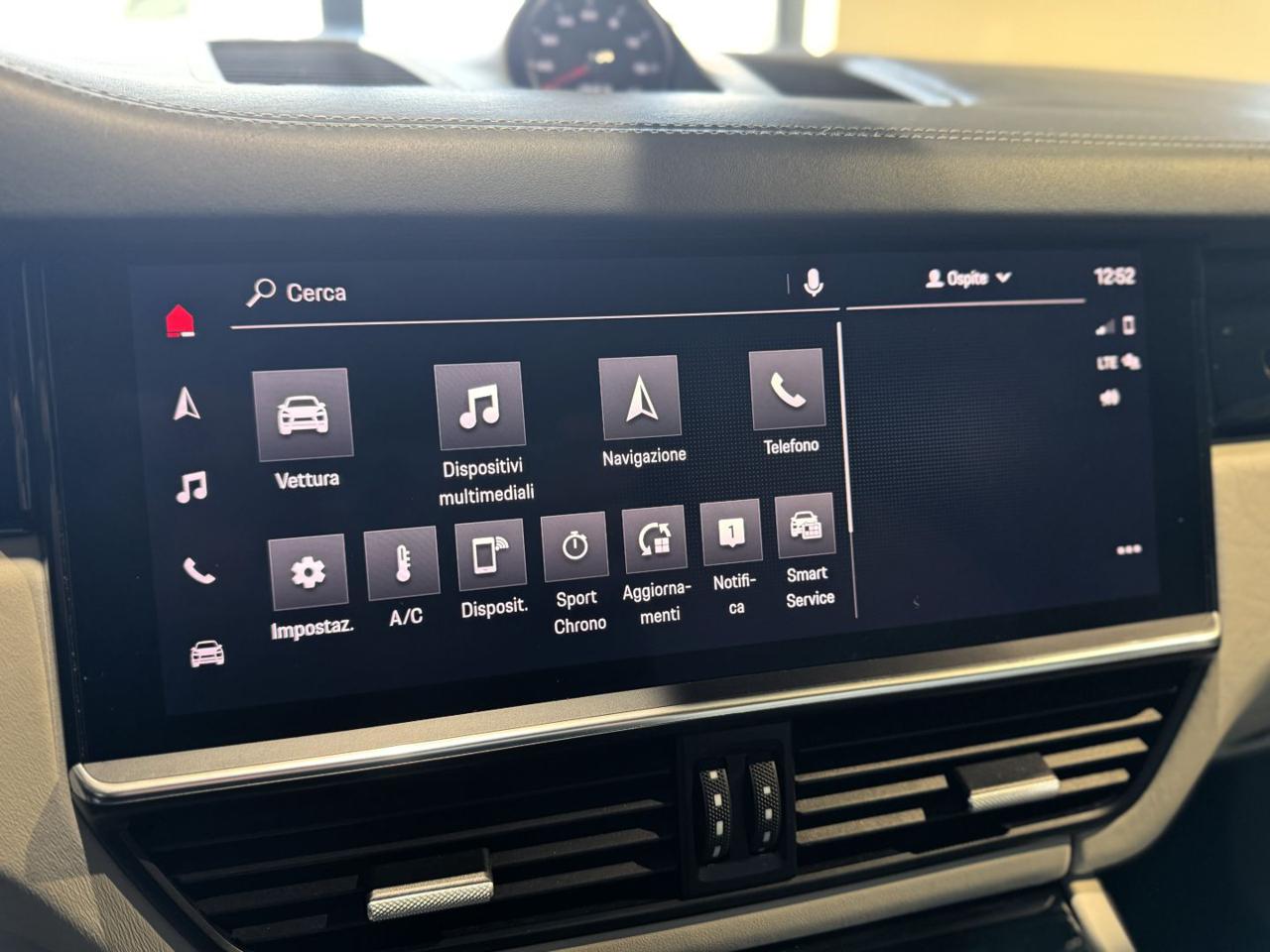 PORSCHE Cayenne Coupé 3.0 V6 Platinum Edition (66.900 km-Unipr.) - 35