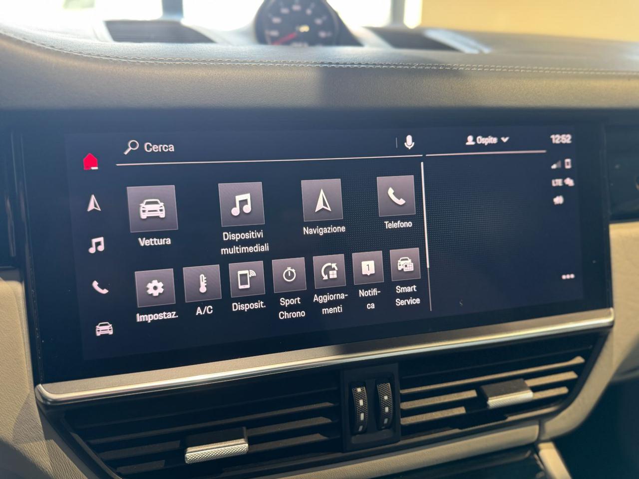 PORSCHE Cayenne Coupé 3.0 V6 Platinum Edition (66.900 km-Unipr.) - 37