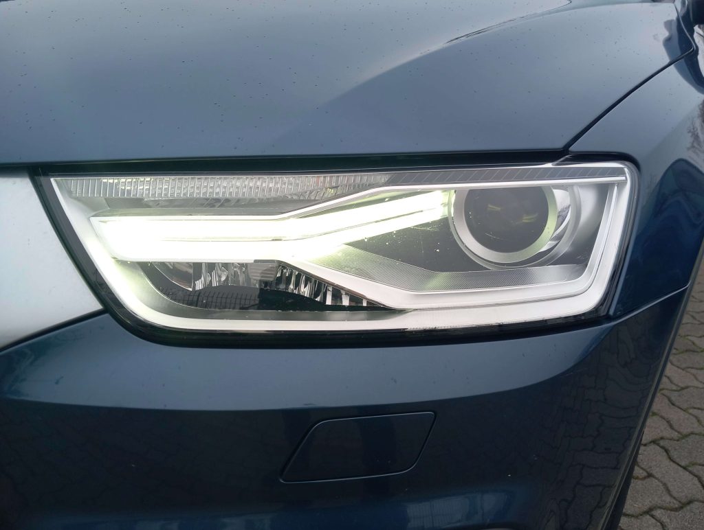 AUDI Q3 2.0 tdi Business 120cv - 14