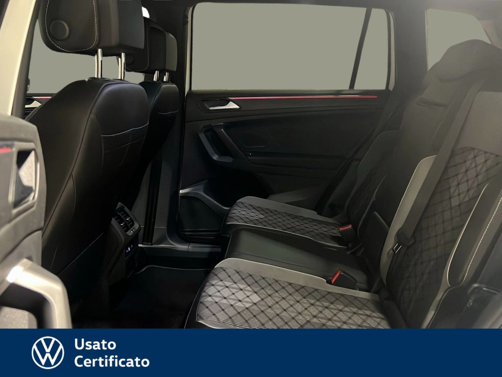 VOLKSWAGEN Tiguan Allspace allspace 2.0 tdi r-line 4motion 150cv dsg - 11