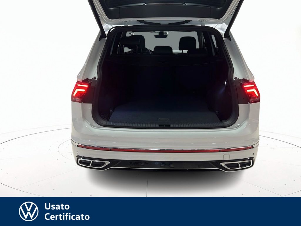 VOLKSWAGEN Tiguan Allspace allspace 2.0 tdi r-line 4motion 150cv dsg - 17