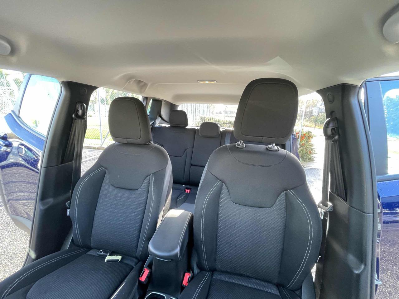 JEEP Renegade 1.3 T4 DDCT Limited - 27