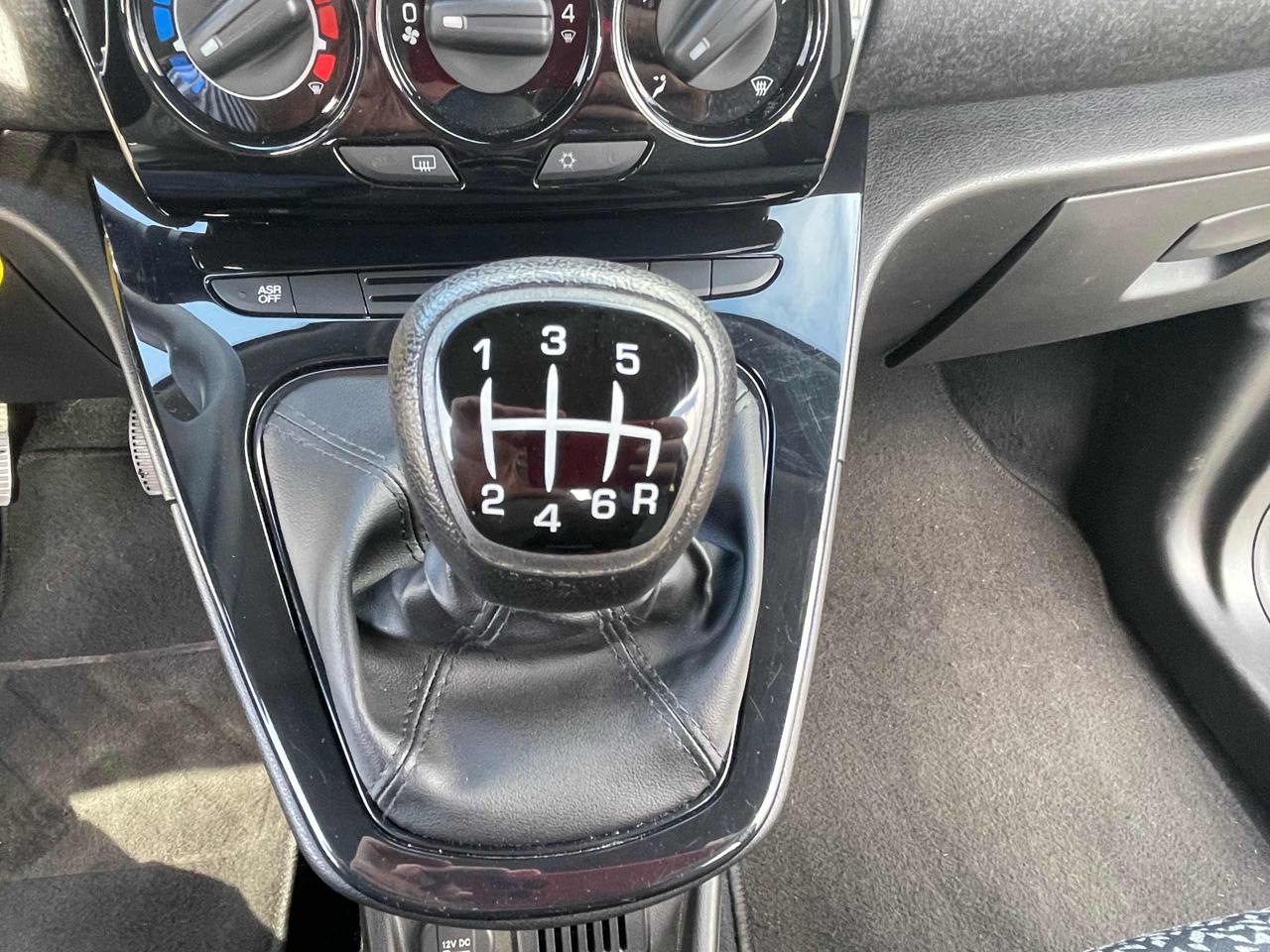 LANCIA Ypsilon 1.0 FireFly 5 porte S&S Hybrid Ecochic Silver - 8