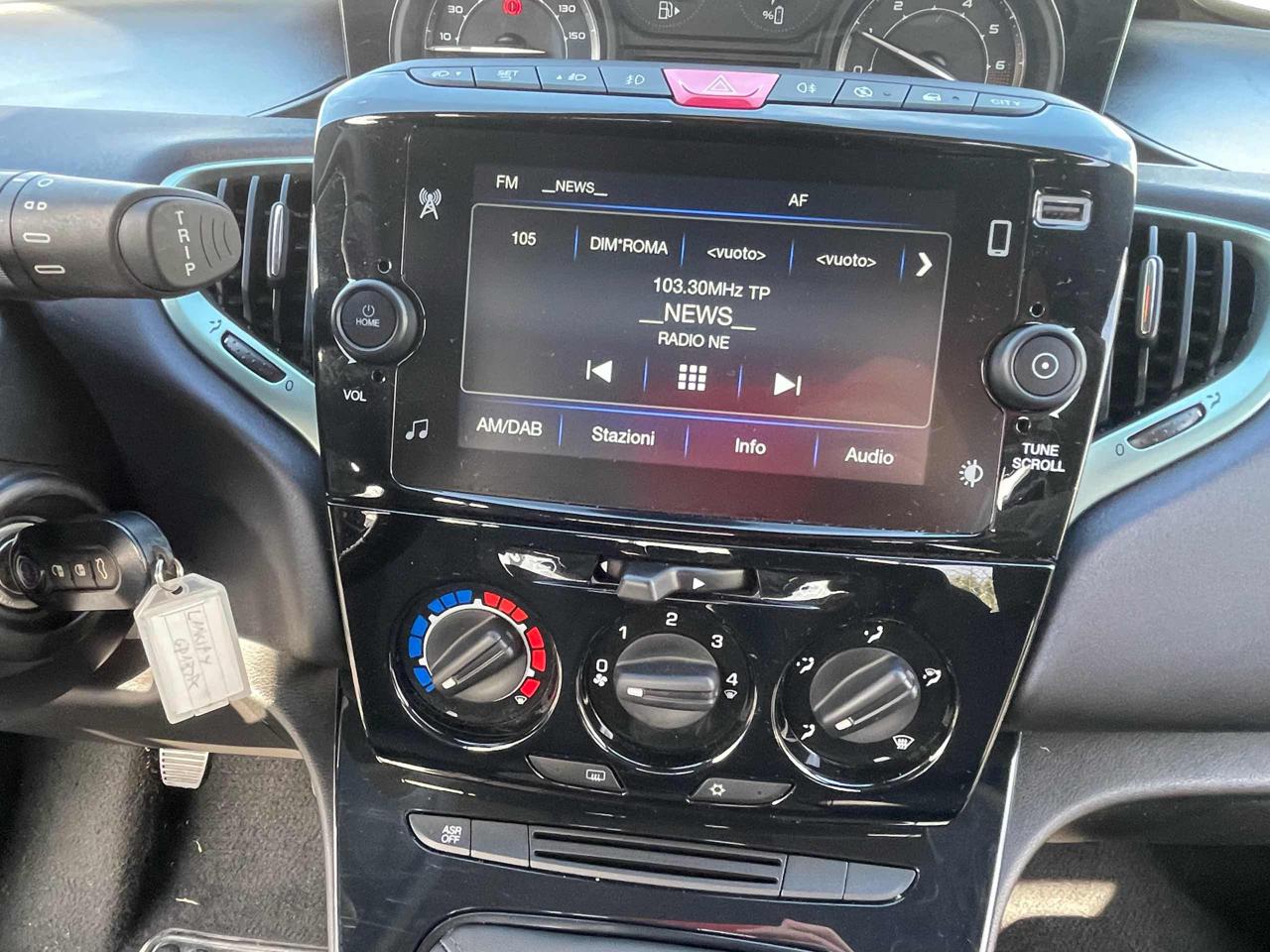 LANCIA Ypsilon 1.0 FireFly 5 porte S&S Hybrid Gold Plus - 20