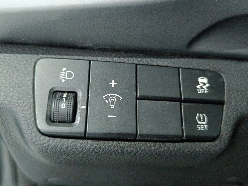 KIA Stonic 1.6 CRDi 115 CV Style - 19