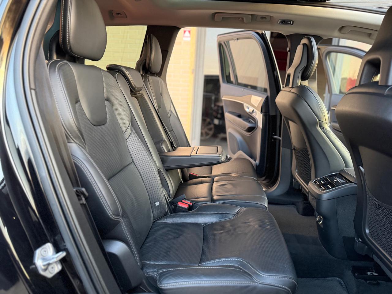 VOLVO XC90 D5 AWD Geartronic 7 posti Inscription SPORT - 9