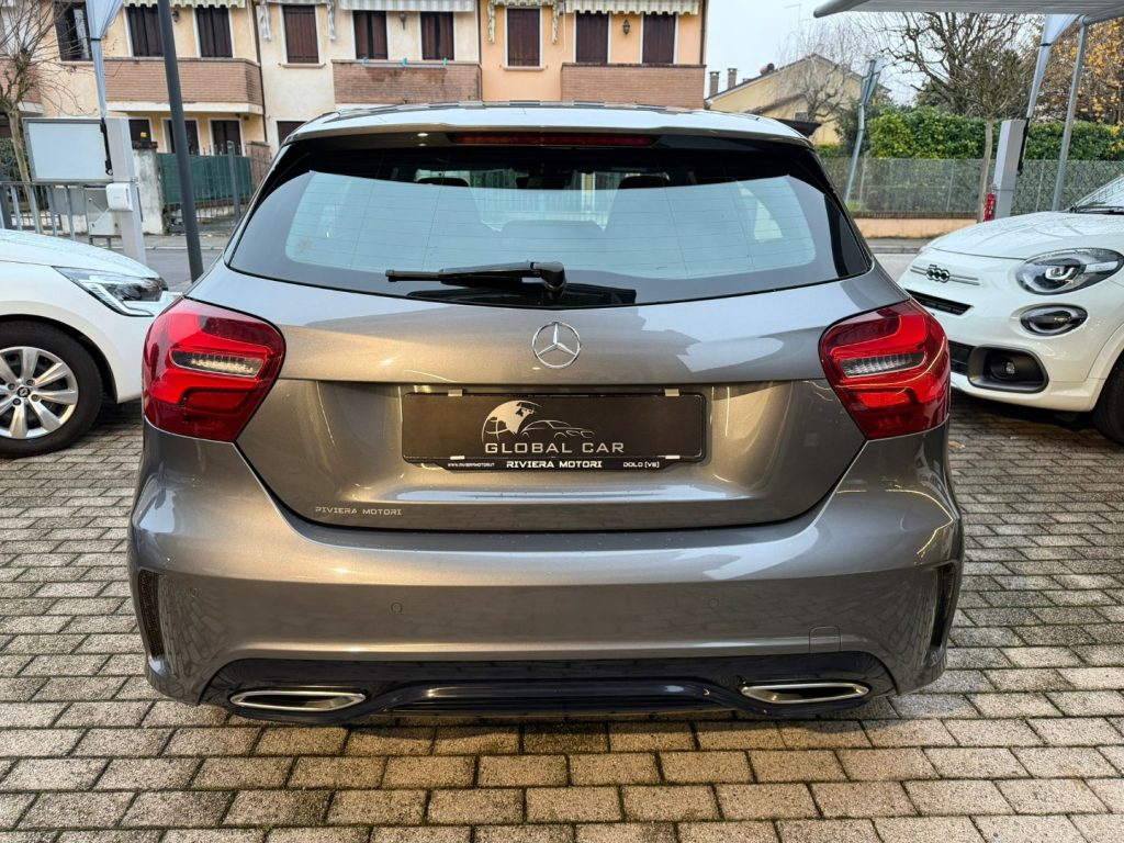 MERCEDES-BENZ A 180 d Automatic Premium - 6