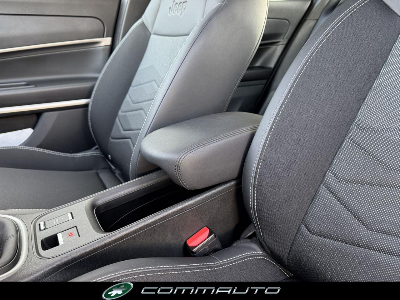 JEEP Avenger 1.2 Turbo 100 CV Altitude - 24