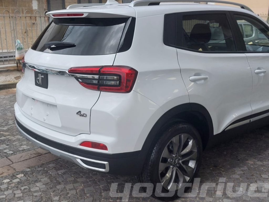 DR MOTOR DR 4.0 / 1.5 Bi-Fuel GPL KM 14.100 - 2