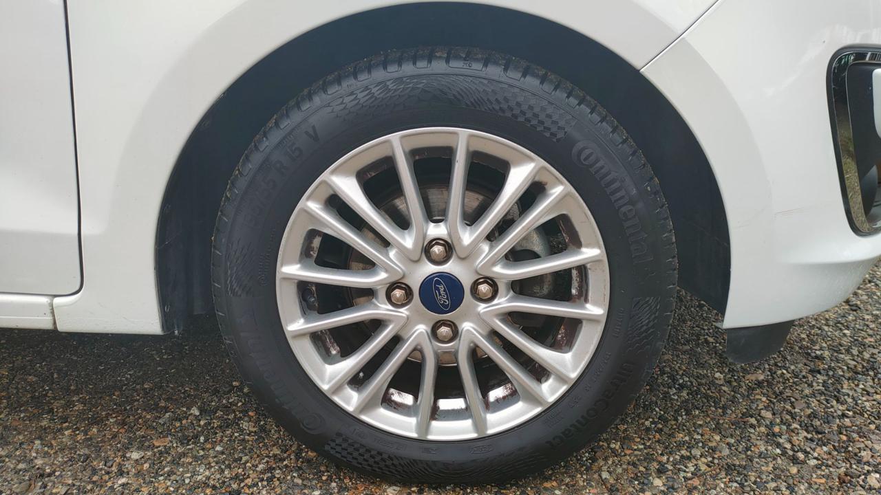 FORD Ka+ 1.2 85 CV Start&Stop Ultimate - 24