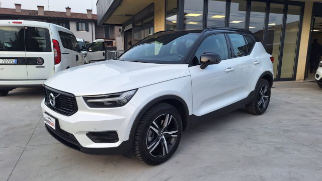 VOLVO XC40 Bianco perlato