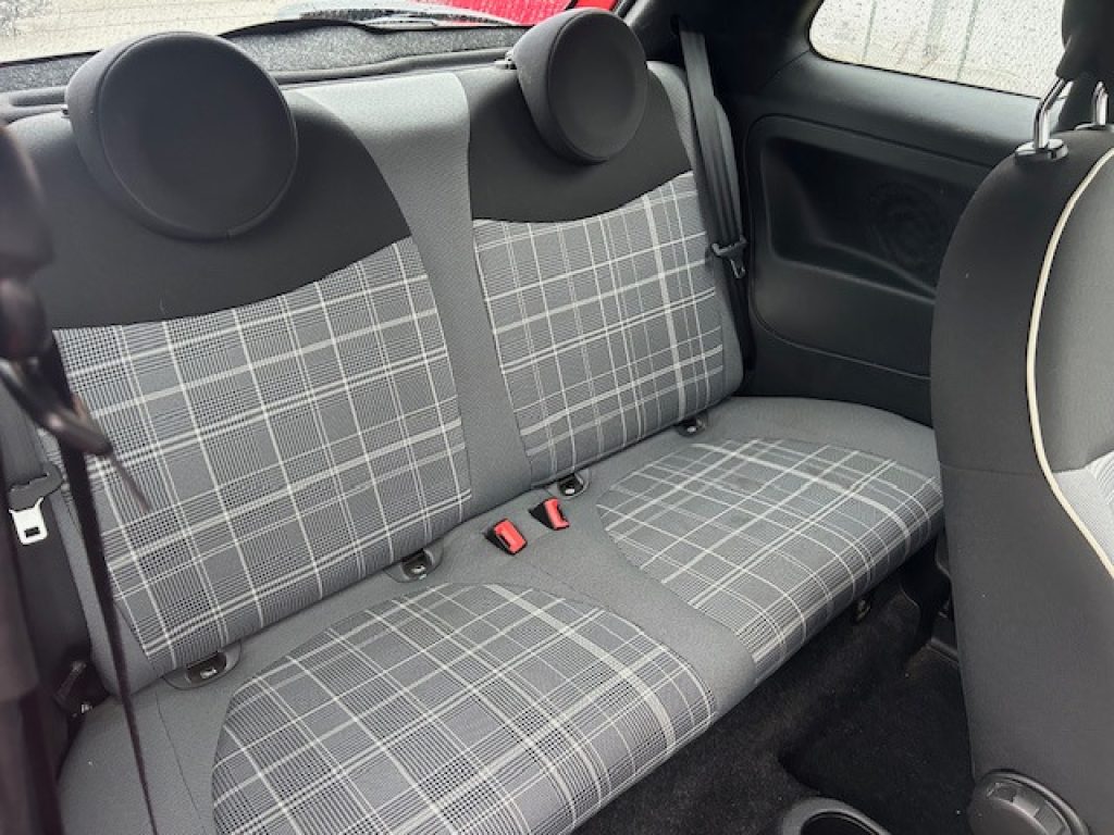 FIAT 500 1.0 Hybrid Lounge - 10