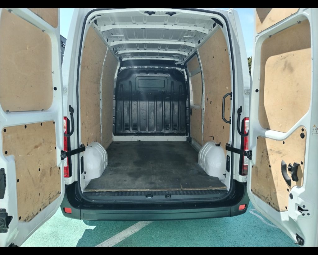 RENAULT Master T35 2.3 dci 135cv L2H2 Ice - 8