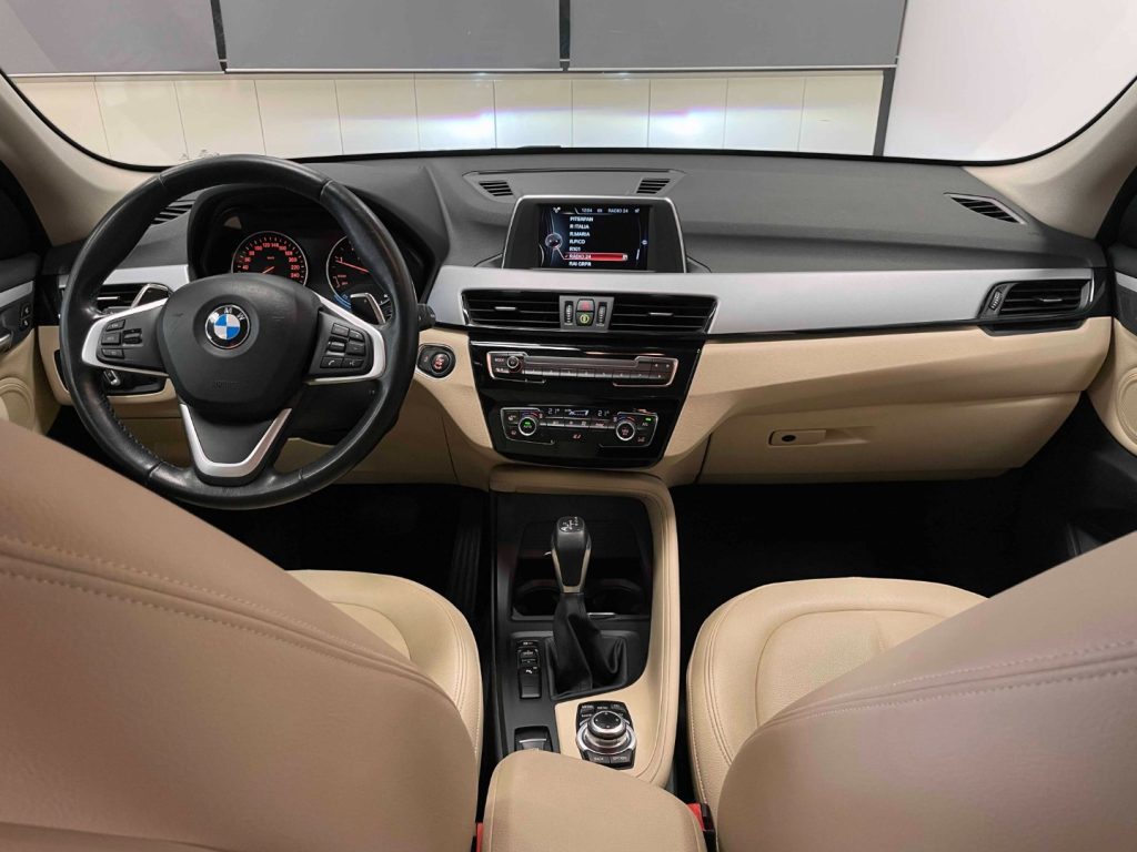 BMW X1 SDRIVE 18D AUTO - 51