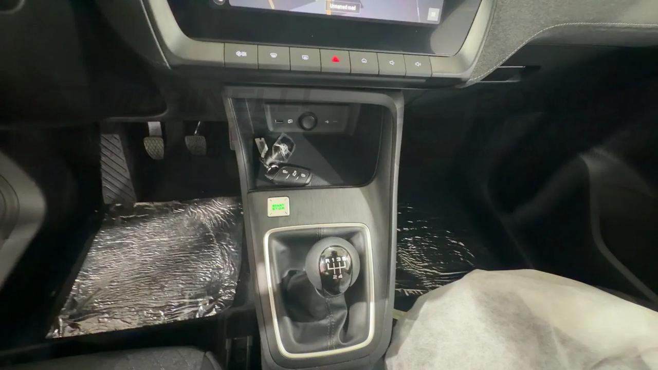 MG ZS 1.5 STANDARD - 8